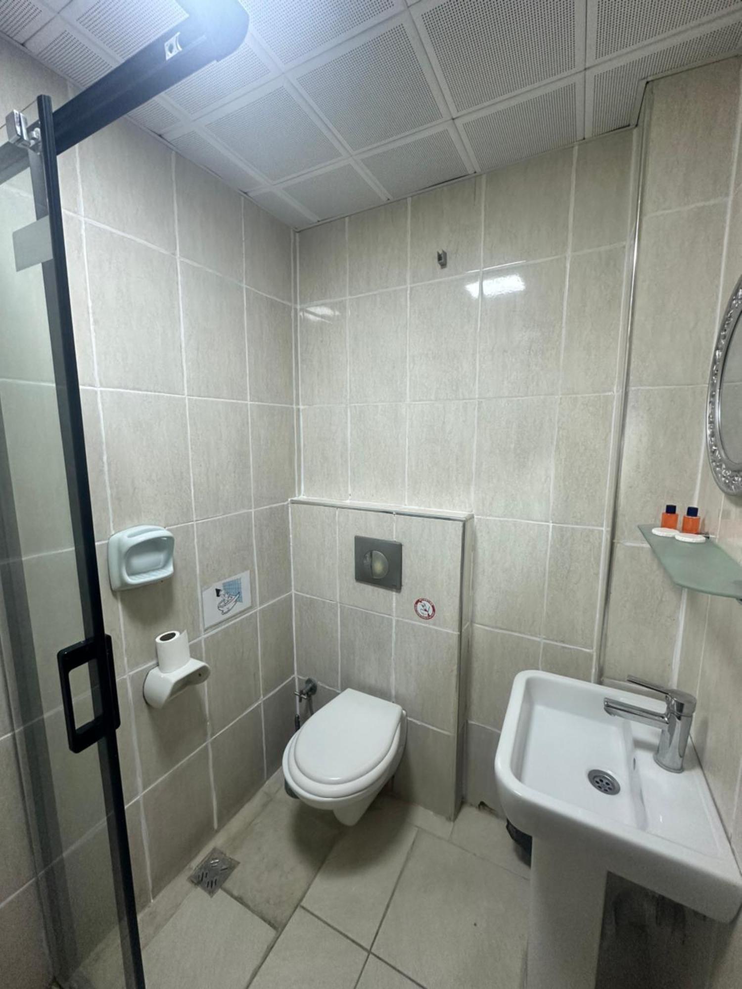 Amore Hotel Istanbul 3* Istanboel